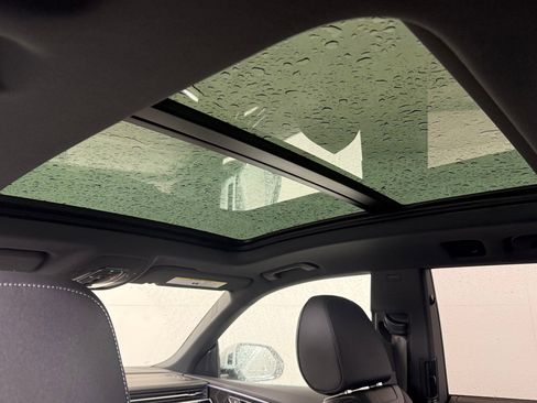 New 2026 Audi Q8 Premium Plus image 15