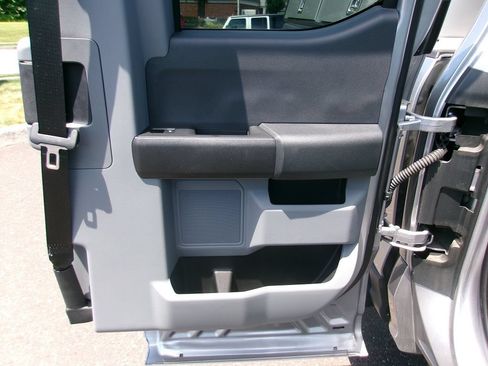 Used 2024 Ford F250 XLT w/ Snow Plow Prep Package AWD/4WD image 9