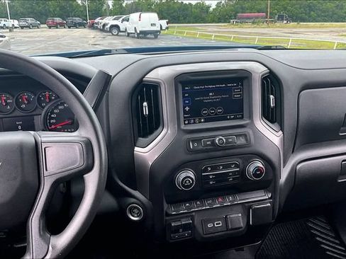 Used 2024 Chevrolet Silverado 1500 Custom AWD/4WD image 10