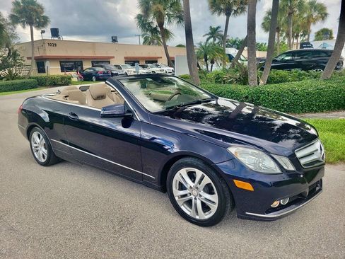 Used 2011 Mercedes-Benz E 350 Cabriolet image 1