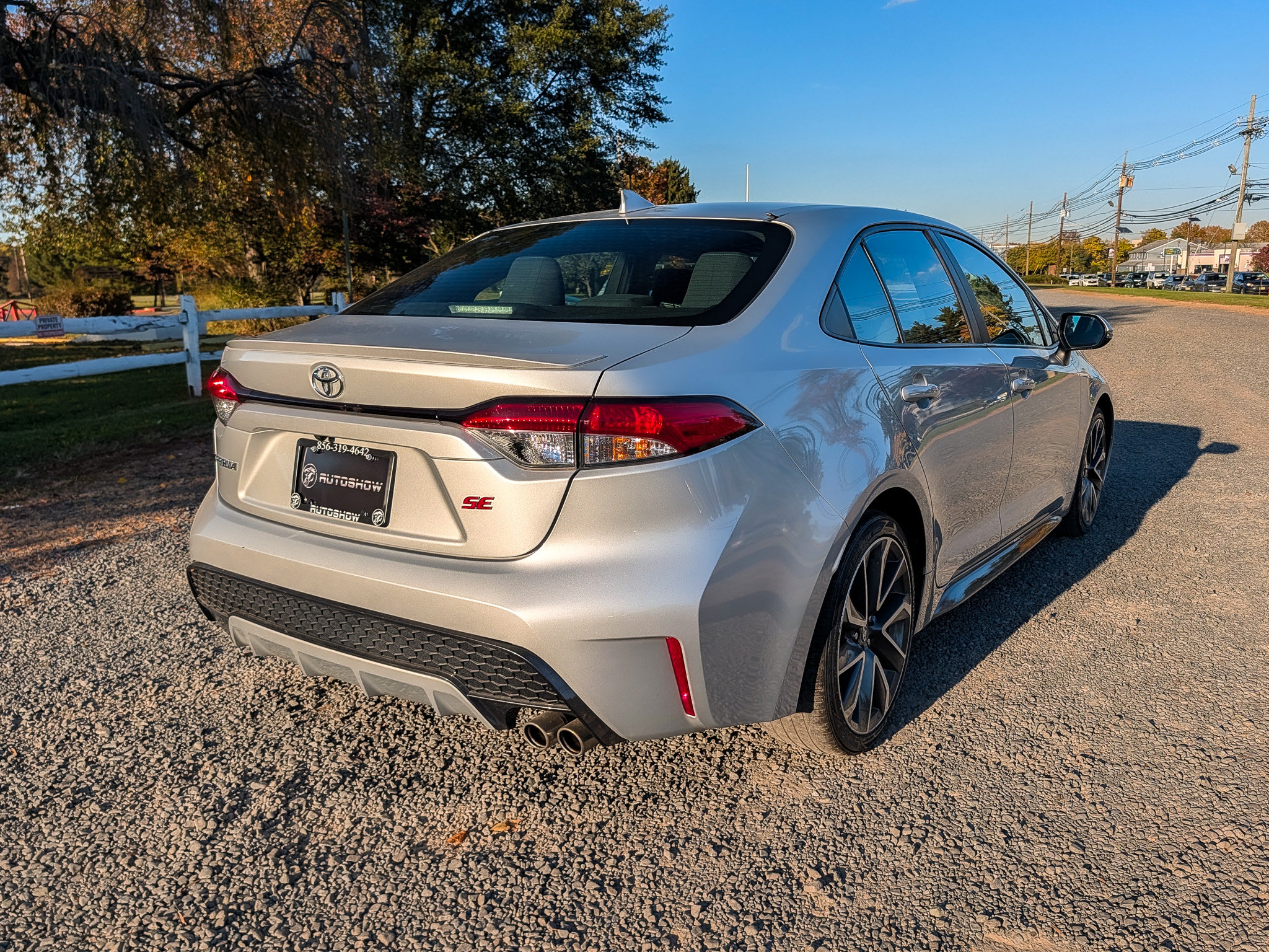 Used 2021 Toyota Corolla SE FWD image 5