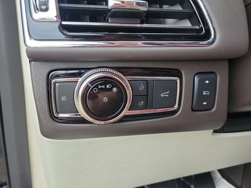 Used 2019 Lincoln Navigator L Black Label w/ Cargo Package image 35