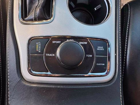 Used 2018 Jeep Grand Cherokee Trackhawk AWD/4WD image 19