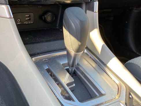 Used 2020 Subaru Forester Premium image 17