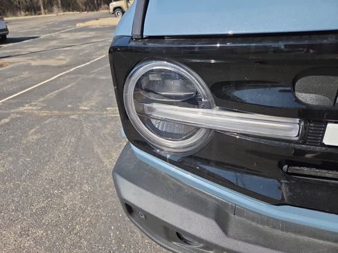 Used 2024 Ford Bronco Outer Banks image 5