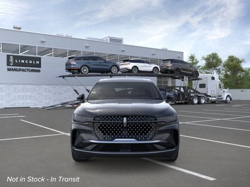 New 2026 Lincoln Nautilus Premier AWD/4WD image 6