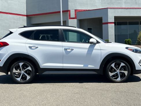 Used 2018 Hyundai Tucson Limited w/ Ultimate Package 02 AWD/4WD image 6