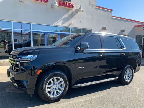 Used 2023 Chevrolet Tahoe LT AWD/4WD image 1