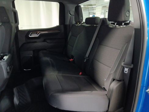 New 2026 Chevrolet Silverado 1500 LT Trail Boss w/ Dark Appearance Package image 18