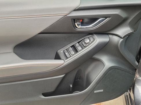 New 2026 Subaru Crosstrek 2.5i Limited AWD/4WD image 4