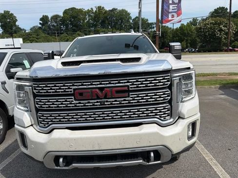 Used 2022 GMC Sierra 2500 Denali w/ Denali Ultimate Package AWD/4WD image 2