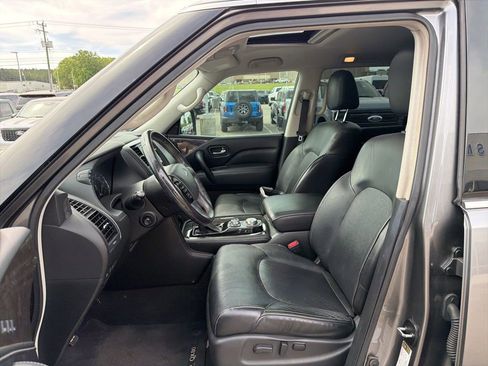 Used 2020 INFINITI QX80 Luxe w/ Proassist Package image 11