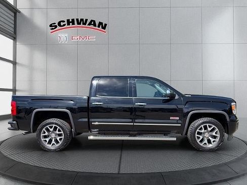 Used 2014 GMC Sierra 1500 SLT w/ All-Terrain Package AWD/4WD image 3