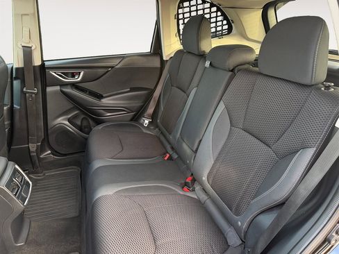 Used 2019 Subaru Forester Premium image 23