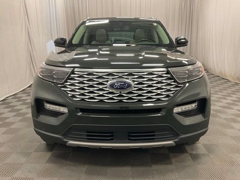 Used 2023 Ford Explorer Platinum w/ Technology Package AWD/4WD image 7