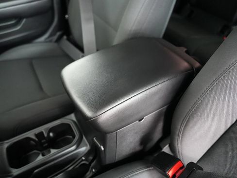 Used 2023 Jeep Gladiator Sport AWD/4WD image 30