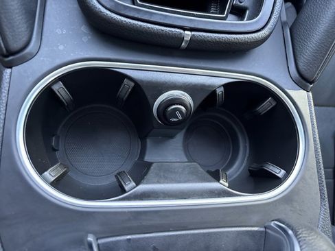 Used 2021 Porsche Cayenne Base image 41