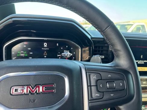 Used 2025 GMC Sierra 1500 Elevation w/ Preferred Package AWD/4WD image 21