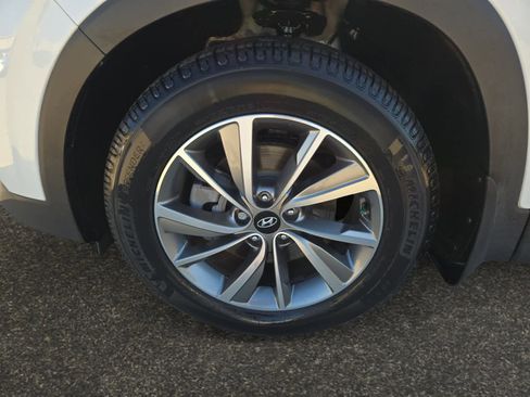 Used 2020 Hyundai Santa Fe SEL w/ Convenience Package image 14