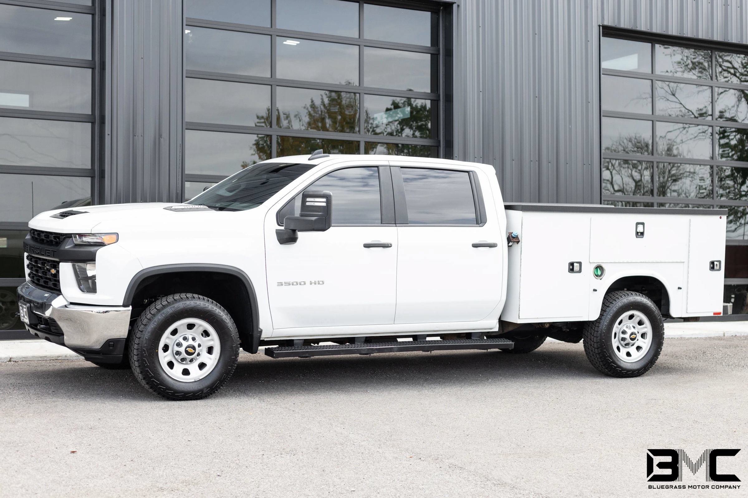 Used 2023 Chevrolet Silverado 3500 W/T w/ WT Convenience Package AWD/4WD image 3