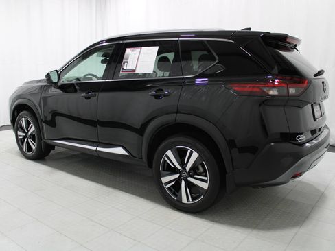 Used 2023 Nissan Rogue SL AWD/4WD image 8