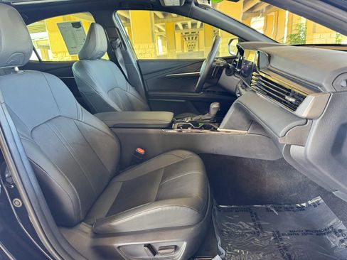 Used 2025 Toyota Camry XSE FWD image 26
