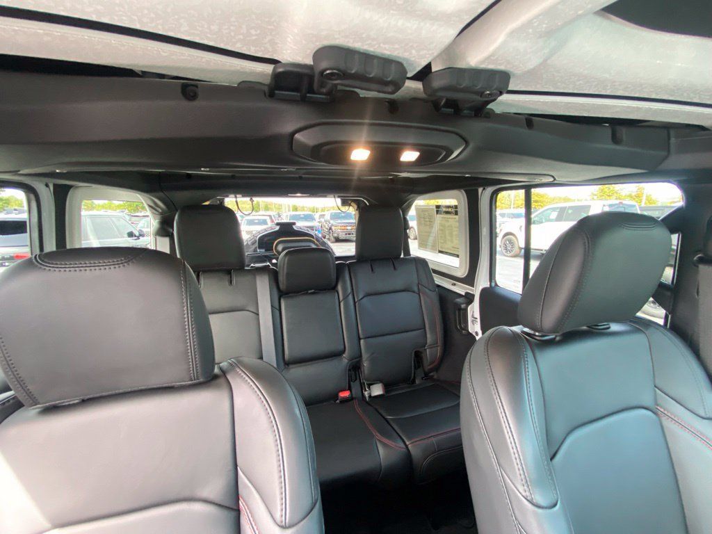 Used 2026 Jeep Wrangler Unlimited Rubicon 392 w/ Quick Order Package 27X Moab AWD/4WD image 30