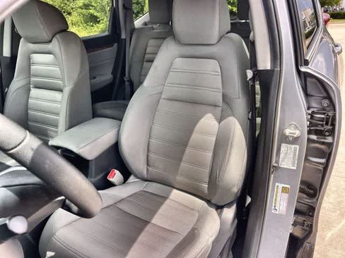 Used 2019 Honda CR-V EX image 11