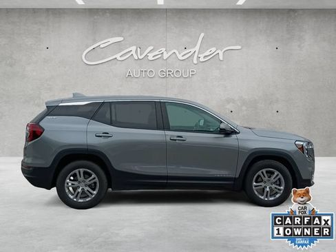 Used 2023 GMC Terrain SLE FWD image 17