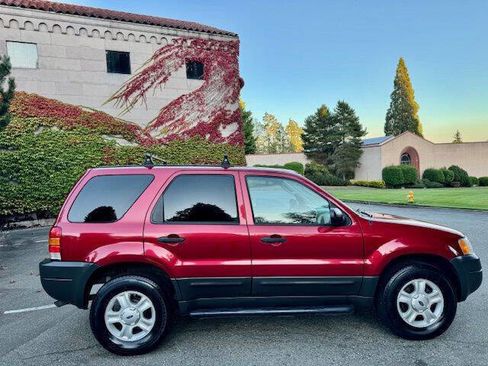 Used 2003 Ford Escape XLT image 5