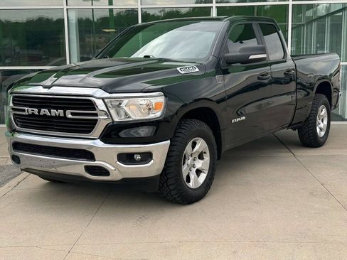 Used 2021 RAM 1500 Big Horn AWD/4WD image 3