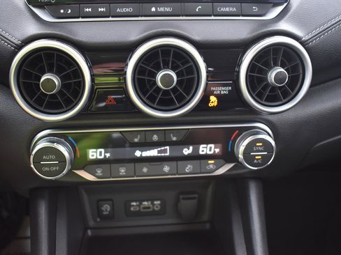 Certified 2025 Nissan Sentra SV w/ All-Weather Package FWD image 36