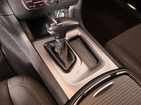 Used 2021 Dodge Charger R/T w/ Driver Convenience Group RWD image 7