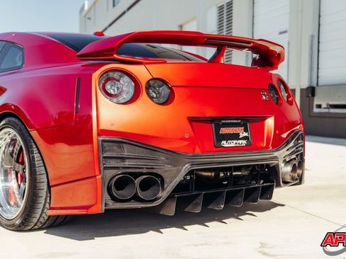 Used 2009 Nissan GT-R Premium AWD/4WD image 37