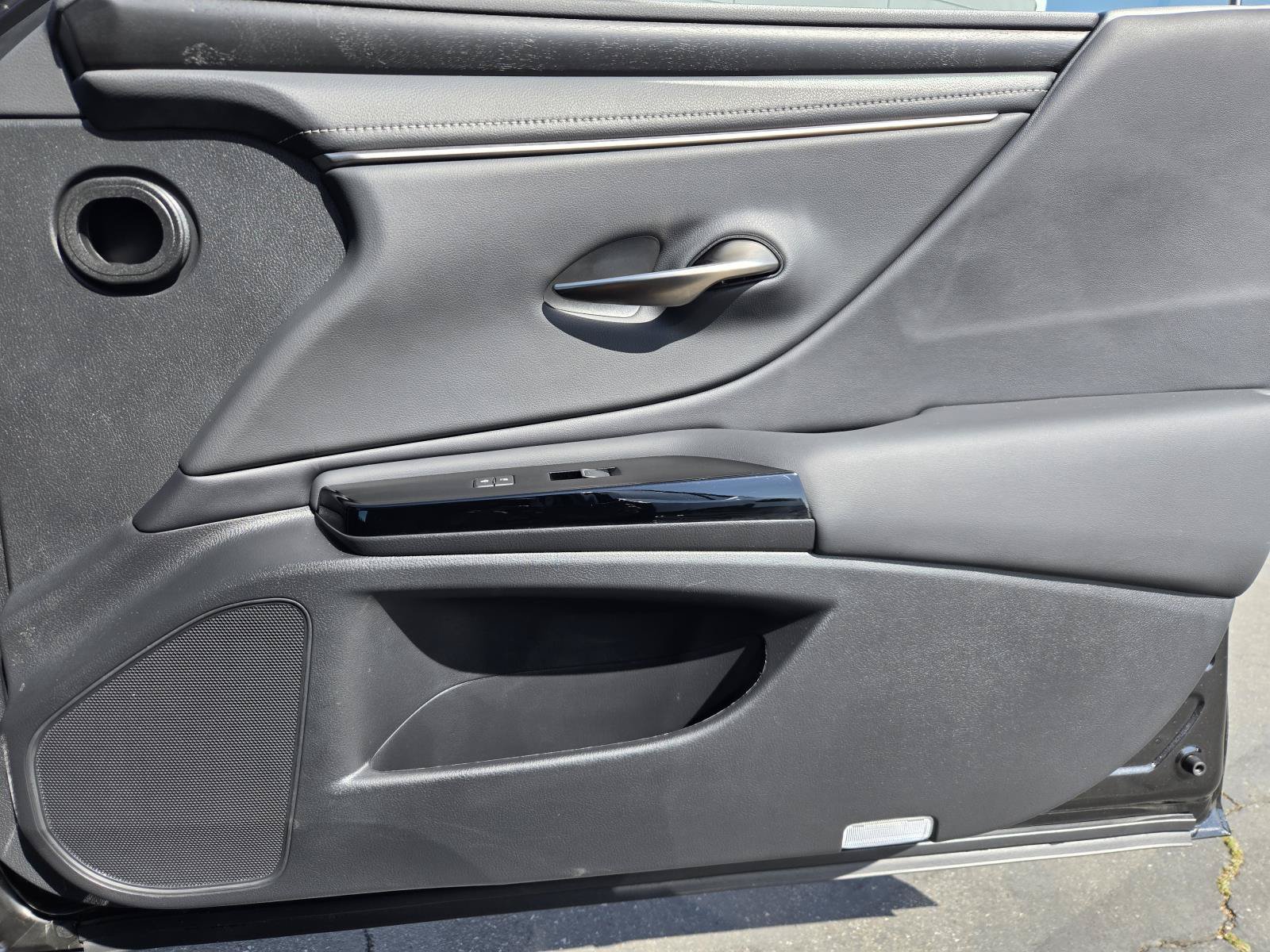 Used 2024 Lexus ES 350 w/ Premium Package FWD image 32