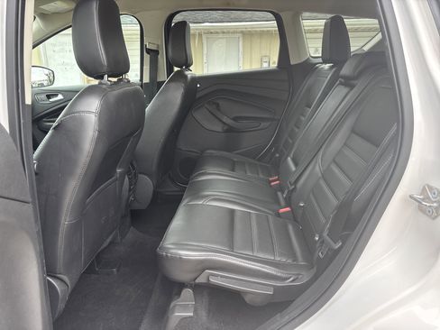Used 2018 Ford Escape SEL image 30