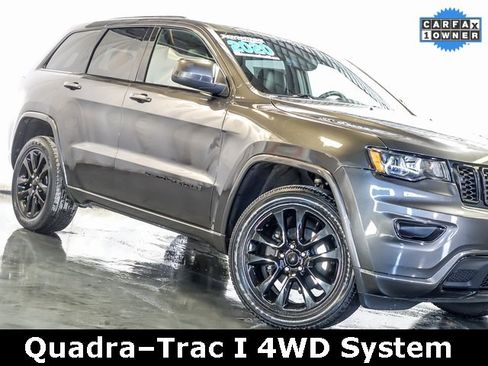 Used 2020 Jeep Grand Cherokee Altitude image 5