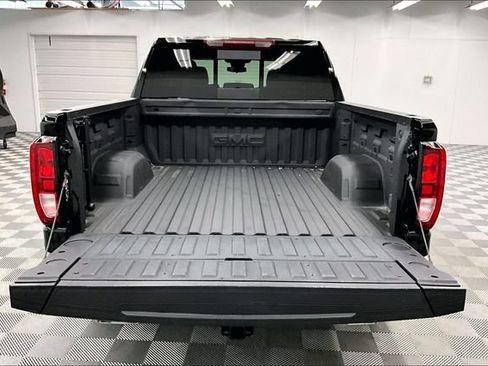 Used 2024 GMC Sierra 1500 Elevation w/ Elevation Premium Package AWD/4WD image 33