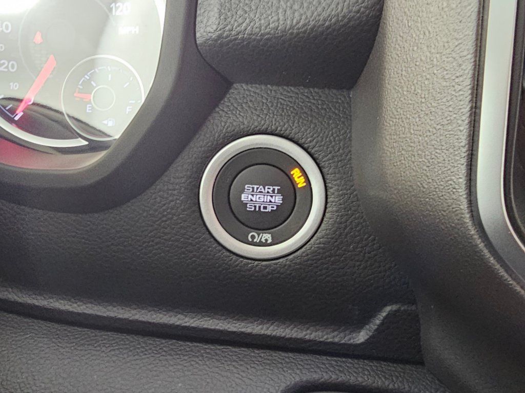New 2026 RAM 1500 Big Horn AWD/4WD image 26