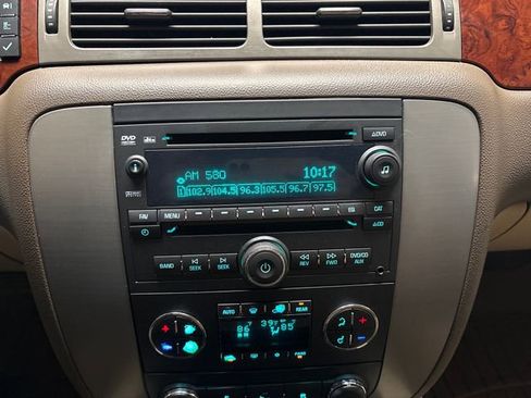 Used 2013 GMC Yukon SLT w/ SLT-2 Equipment Package image 35