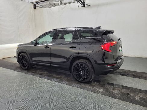 Used 2021 GMC Terrain SLT w/ Elevation Edition image 3