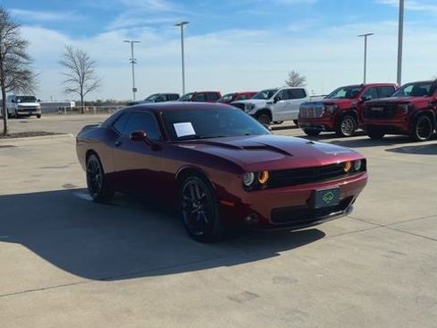 Used 2021 Dodge Challenger SXT w/ Blacktop Package image 3