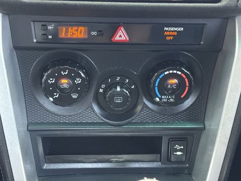 Used 2017 Toyota 86 image 27