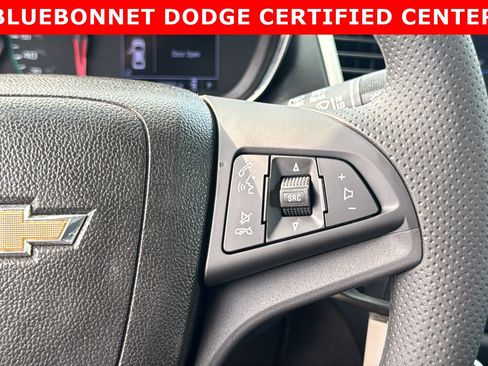 Used 2019 Chevrolet Trax LS image 23