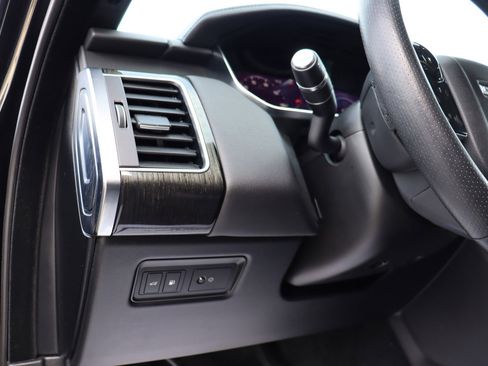 Used 2020 Land Rover Range Rover Sport HSE image 26