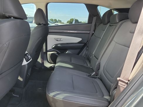 Used 2022 Hyundai Tucson SEL FWD image 16