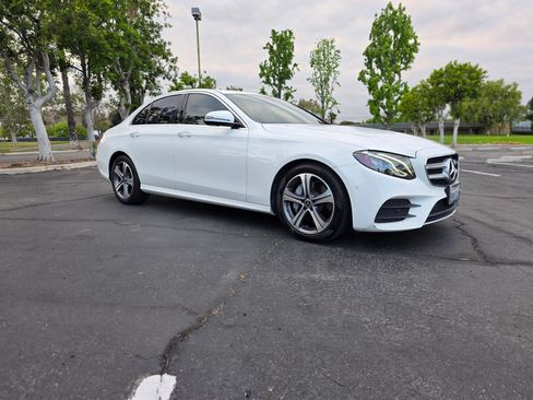 Used 2020 Mercedes-Benz E 350 Sedan w/ Parking Assistance Package image 5