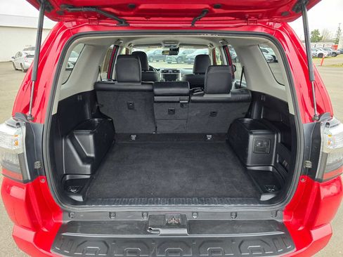 Used 2024 Toyota 4Runner SR5 Premium image 16