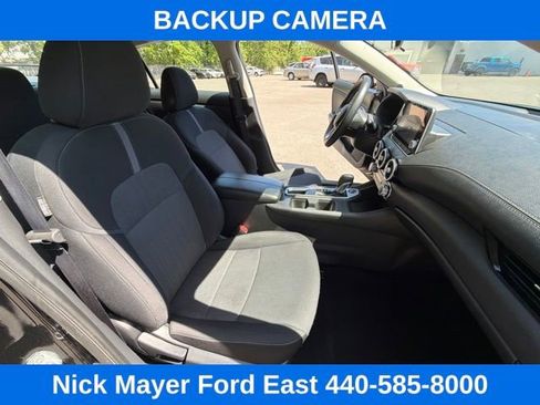 Used 2024 Nissan Sentra SV FWD image 20