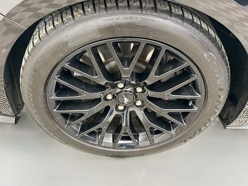 Used 2022 Ford Mustang GT Premium w/ GT Performance Package RWD image 30
